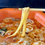 来来麻辣湯 - トウモロコシ麺