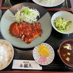 多つ美 - 
