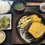 ステーキ&ハンバーグ 前田亭 - 料理写真: