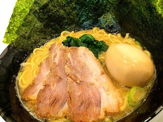 横浜家系ラーメン かねだ家 - 