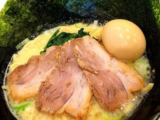 横浜家系ラーメン かねだ家 - 