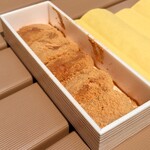 覚王山フルーツ大福 弁才天 - 黄金砂利餅(1,280円を割引券で1,180円)