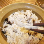 ミカサノ食堂 - ミカサノセット　８５０円　鶏めしの鶏肉のアップ　【　２０１５年２月　】