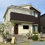 BAKERY Brown Clover - 外観