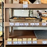 BAKERY Brown Clover - 中央陳列棚(左側)