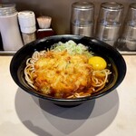 駅そば 濱そば - 料理写真:かき揚げ天玉そば　温。見るからにもっさりとしたかき揚げ天が素晴らしい