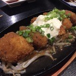 博多 とりお - 『お魚のカツレツ鉄板』様（680円）だれだ・・・鶏以外禁止って行ったのに(-_-;)
