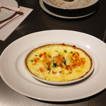 ROCA ITALIAN LOUNGE - 牡蠣と雪下白菜のグラタン