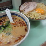 飛天 - 生卵トッピングです。