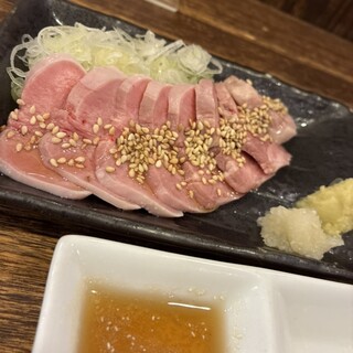 もつ焼たつや_1