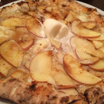 マナリッカ - デザートピッツア
      
      りんごとアイス
      2015/03 