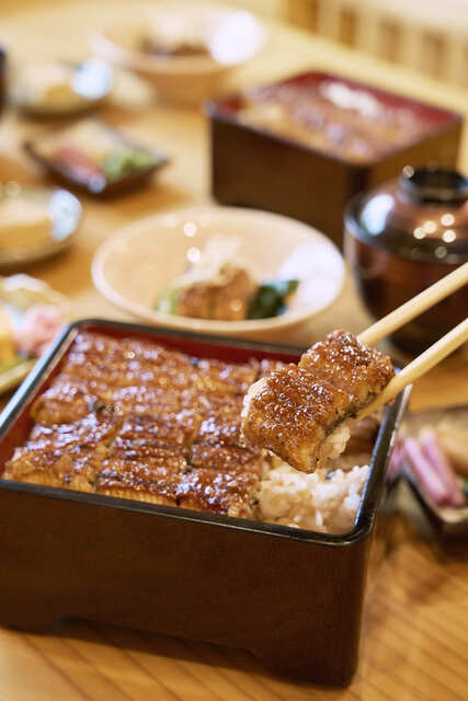 うなぎ処 萬鰻亭 有馬店