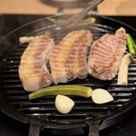 PRETTY PORK FACTORY - 銘柄豚 和風サムギョプサル