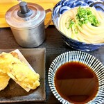 蓮 - 料理写真:ざるうどん w/ちくわ天