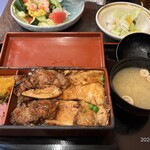 登利平 - 料理写真: