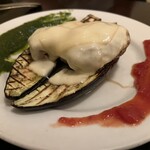 イル ピッツァイオーロ - 自家製ソーセージとなす