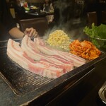 サムギョプサル専門店 豚星 - 
