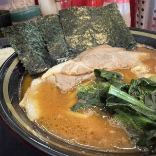 家系ラーメン王道 神道家_1