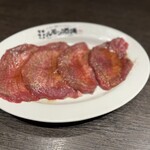大衆炭火焼肉ジンギスカン ホルモン酒場 風土. - 