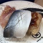 回転寿司 みさき - 料理写真:王道江戸前にぎり　コハダが妙に大きい