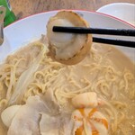 龍小麟 麻辣湯 - 牛骨スープ