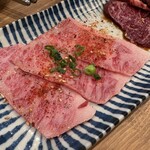 六角橋ホルモン 大夢 - 焼肉定食ランチ