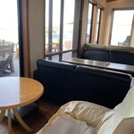 海の見えるカフェ - 