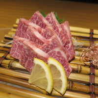 馬桜 銀座通り店 - 特選馬刺し