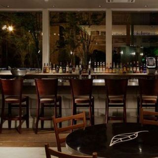 【店内の様子その①】カウンター席ございます。