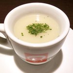 アルファカフェ - Cランチ 1580円 の聖護院カブのボタージュ