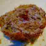 炭火焼肉 なかはら - 味飽き防止を兼ねて、メンチカツの最後の一個はソースを付けて食しきりました。
      
      ※素のまま食べ続けますと旨味が濃い事もあり、味に飽きが来やすいかもです。