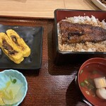 炭火鰻のこうせい - うな重とうまき定食　¥2100