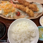 炭火鰻のこうせい - エビフライ定食　¥1980