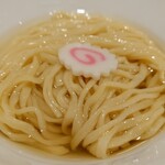 鶏と鮪節 麺屋勝時 - 麺アップ