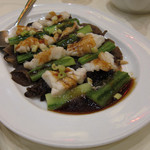 LEI GARDEN - 雲耳勝瓜蒸老虎斑球