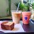 Little Darling Coffee Roasters - その他写真:『ラテ HOT（700円税込）』
　『ラテ ICE（700円税込）』
　『バナナブレッド（350円税込）』