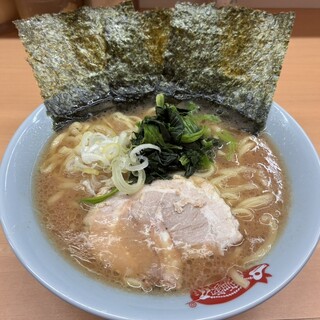 横浜ラーメン 町田家_0