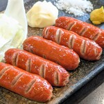 七津屋 - 赤ウインナー(5本) 300円