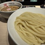東京アンダーグラウンドラーメン 頑者 - 