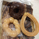 Mister Donut - チョコドーナツ、ポンデリング、ハニーチュロ