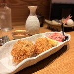 食堂 せざき - 大粒カキフライ