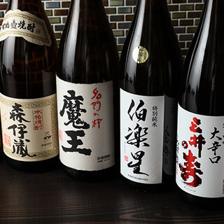 厳選した地酒や焼酎が種類豊富！ビールやサワーなどの定番酒も◎