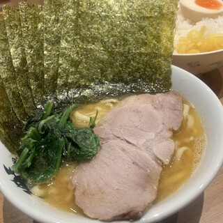 まだ洞くつ家_0