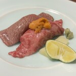 浅草今半 - 姫路和牛炙り寿司 二貫