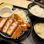 松屋(松のや併設) - 料理写真: