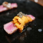 鳥茂 - ステーキにウニとキャビア