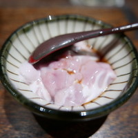 鳥茂 - 豚脳みそ昆布締め