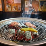 炭焼道楽 - 俺、今この瞬間、この煙に癒されている