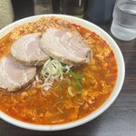 元祖カレータンタン麺 征虎 - カレータンタンメン（中辛）＋チャーシュー