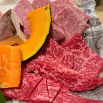 肉ホルモン処 萬 - 